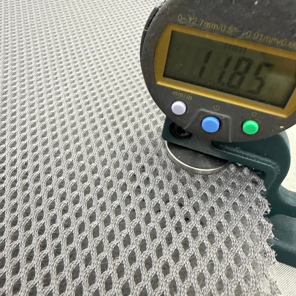 PL09 3d air mesh 11mm seating mattress fabric