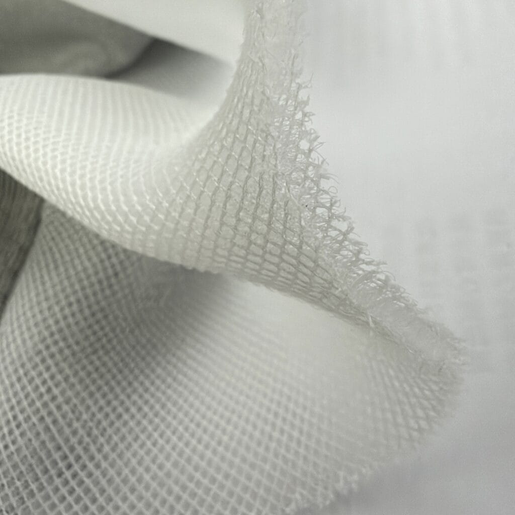 Middle Layer Specialized Lightweight 3D Spacer Mesh